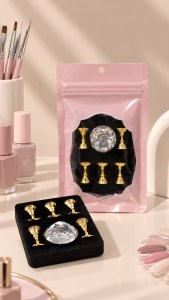 استند طراحی ناخن